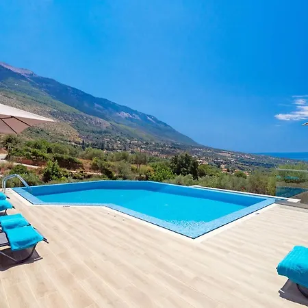 Igns Ionian Villas Helios Λουρδάτα